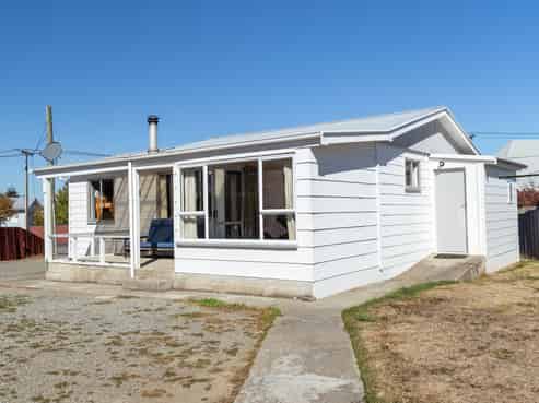 34 Fraser Crescent, Twizel