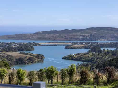 144 Maungatawhiri Road, Raglan