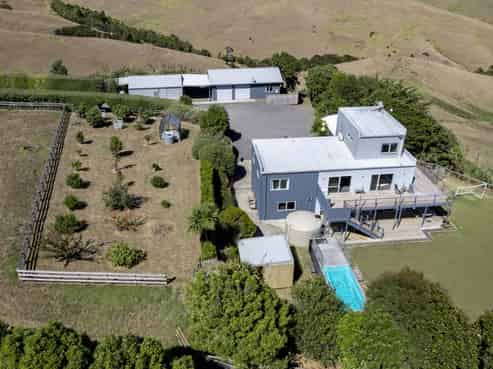 144 Maungatawhiri Road, Raglan