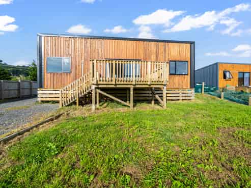 35 Foyle Street, Bluff