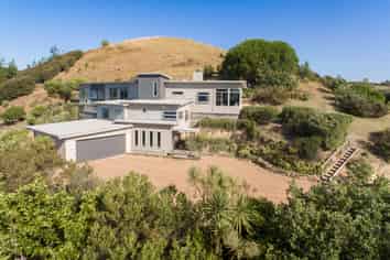 29 Rothschild Terrace, Waiheke Island