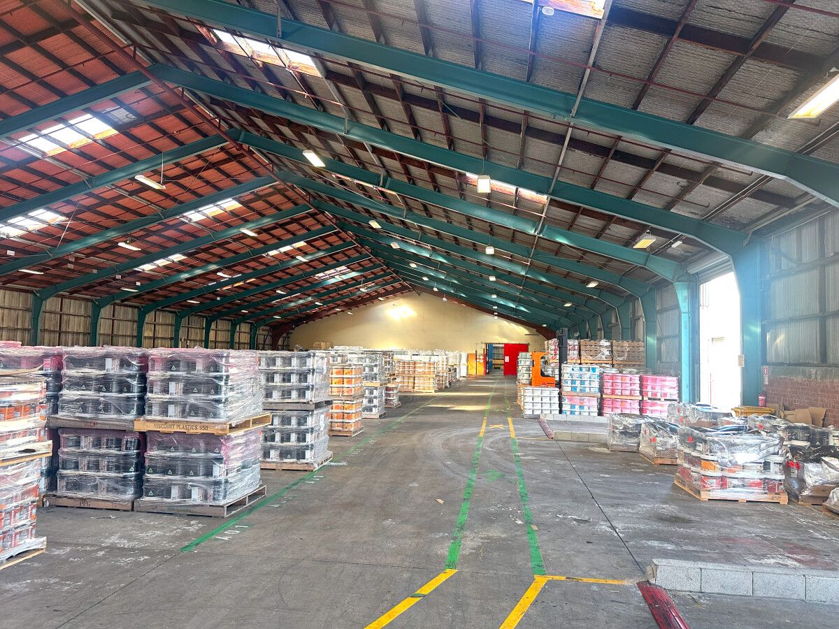 Large Seaview Warehouse - Ansicht 2