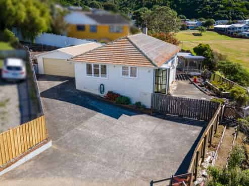 34 Takapuwahia Drive, Takapuwahia