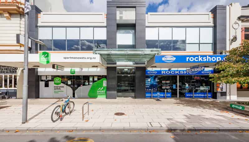 37-40 The Square, Palmerston North Central