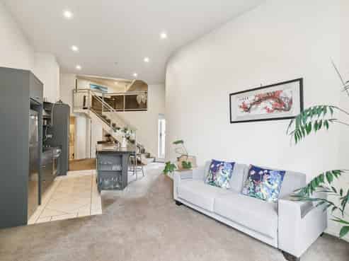 101/107 Thorndon Quay, Thorndon