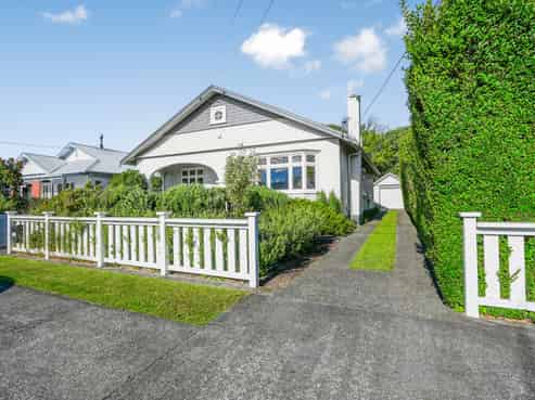 36 Tennyson Street, Petone