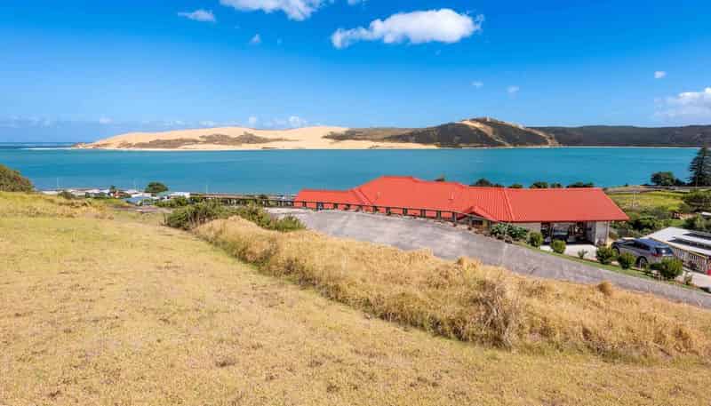 20 Opononi Heights Drive, OPONONI