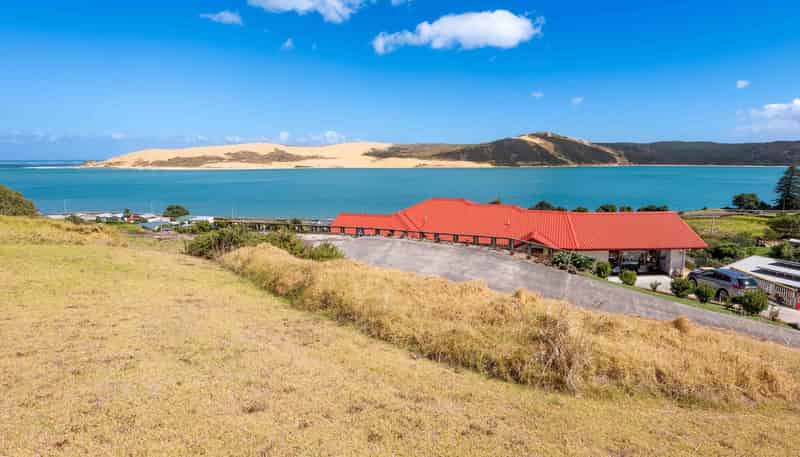 20 Opononi Heights Drive, OPONONI