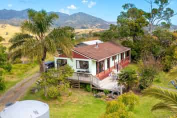 1096 State Highway 12, Opononi