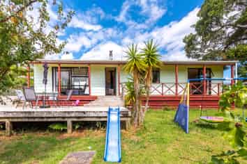 1096 State Highway 12, Opononi