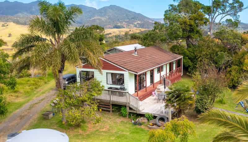 1096 State Highway 12, Opononi