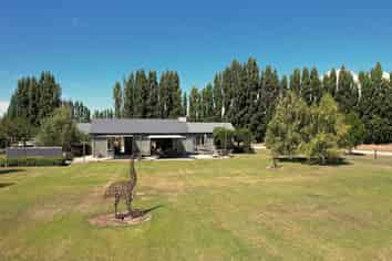 36 Eureka Road, CLYDE