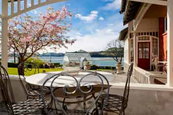Aorangi – A Once-in-a-Lifetime Waterfront Estate 