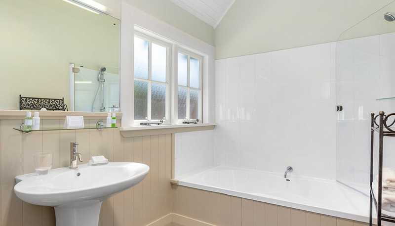 1 Tui Street, SAINT LEONARDS