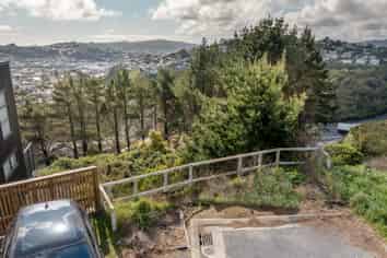 10 Spitfire Place, Newlands