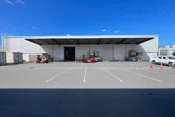 High Stud, Modern Industrial at CHCH Airport