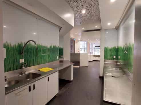 Ready to go Queen Street F&B premises