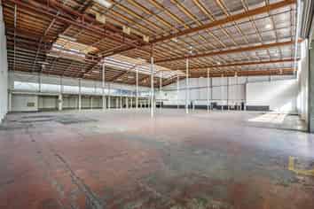 Affordable warehouse & yard – Ellerslie
