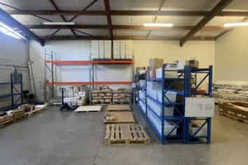 Highly Sought-after City Fringe Warehouse