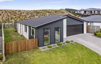 12 Stingray Drive, Omokoroa