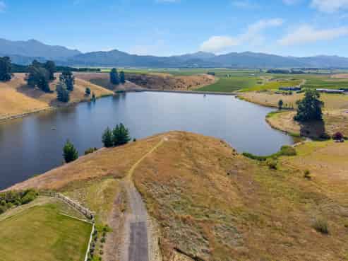 Lot 13 Delta Lake Heights, Renwick