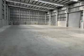 Immaculate Modern Warehouse