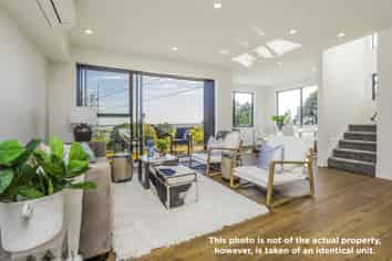 8 Timo Way, Flat Bush