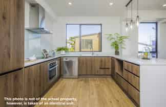 8 Timo Way, Flat Bush