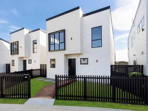8 Greenbrier Street, Westgate