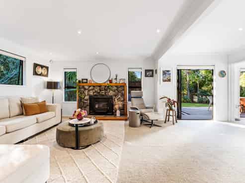 2 Wonderview Road, Leigh