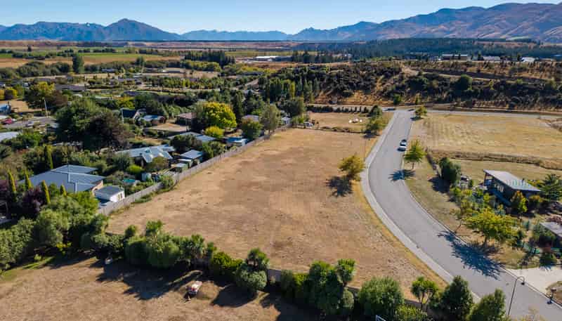 35 Pisa Road, Luggate