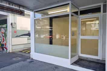 Refurbished Space with High Street Visibility