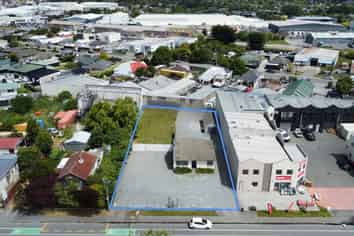 High Profile Yard with Office & Storage 