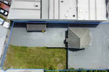 High Profile Yard with Office & Storage 