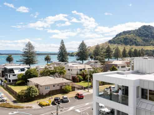 14/19 Victoria Road (The Cascades), Mount Maunganui