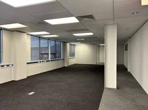 Sought-after Te Rapa office