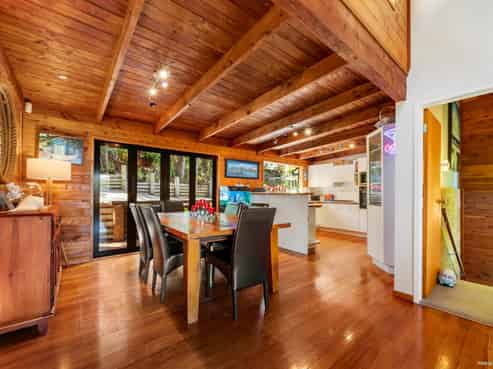 55 Tasman View Road, Bethells Beach