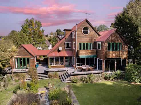 100 Glenross Street, Glenross