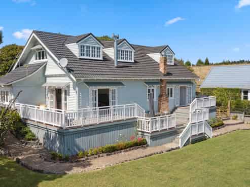 176 Valley Road, Waitoki