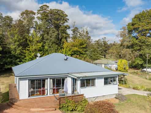 71 Cozens Road, Dovedale