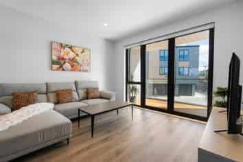 10/70 Killarney Street, Takapuna
