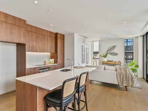 303/84C Te Oneroa Way, Long Bay