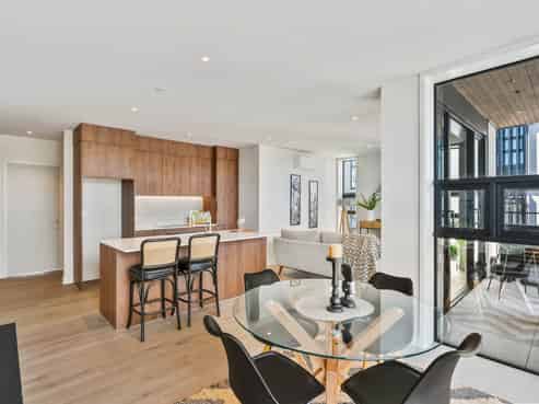 303/84C Te Oneroa Way, Long Bay