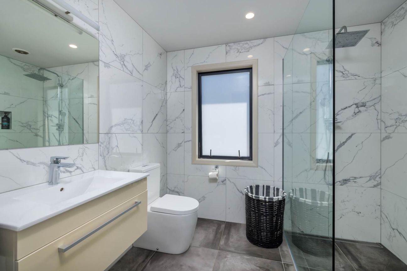 Location, Affordability and Opportunity - Widok 5