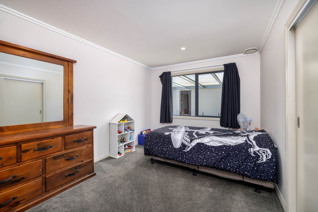 Location, Affordability and Opportunity - Widok 6