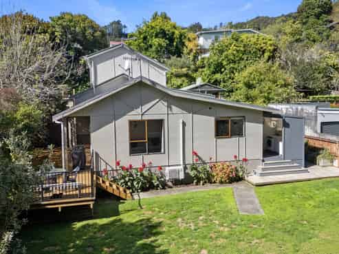 5B Taunton Way, Pinehaven
