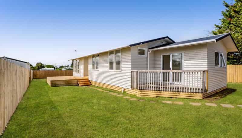 104 Orlando Street, Stratford