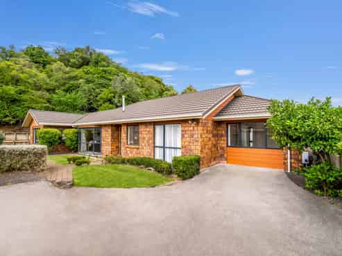 76 Peakes Road, Springvale
