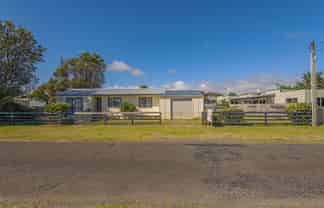 3 Ruanui Street, Himatangi Beach