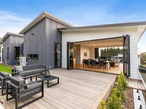 120 Maraetai School Road, Maraetai